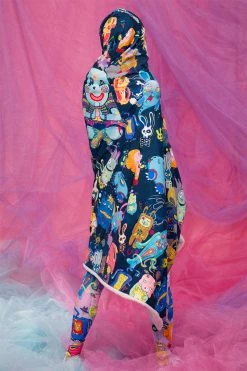 Badinka Shop 7 Cheapest ๐ BADINKA Rabbidelic Hoodie Blanket (Blue) ๐